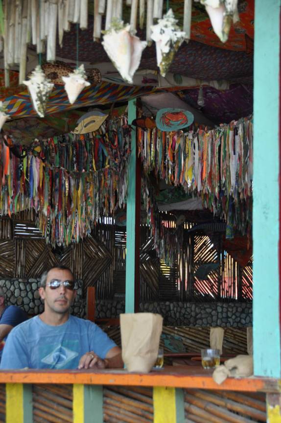 Restaurante em Castara Bay, onde almoçamos durante a viagem de Speyside à Crownpoint, em Tobago